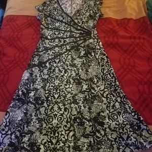 Green below knee Sunday dress